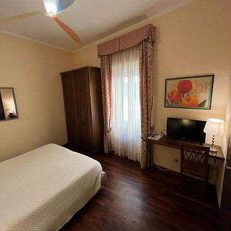 Affittacamere Mazzini 78 Гроссето Экстерьер фото